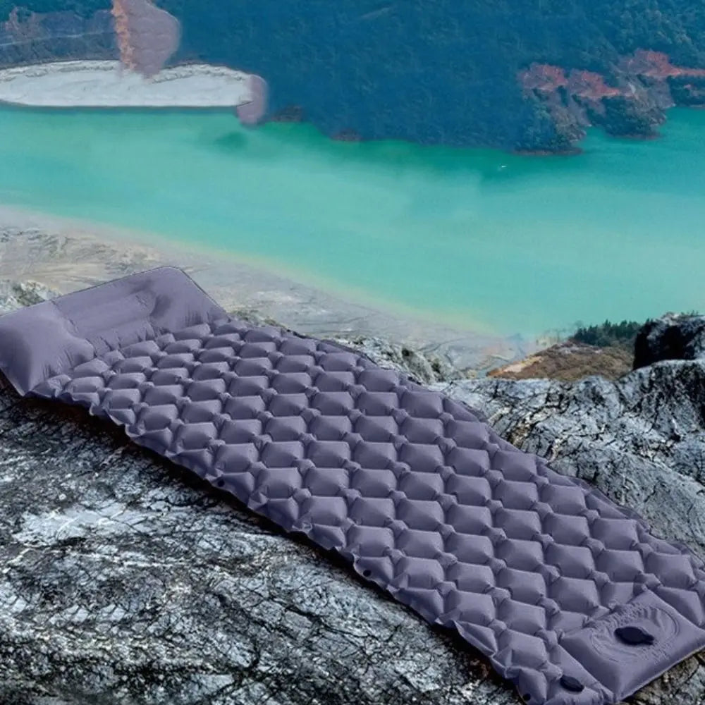 Built-in Pump Camping Air Mattress Tear-Resistant Thickened Pad Inflatable Mattress Foldable Portable Inflatable Sleeping Pad