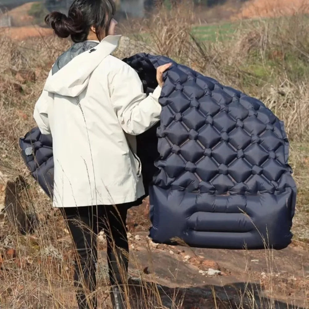 Built-in Pump Camping Air Mattress Tear-Resistant Thickened Pad Inflatable Mattress Foldable Portable Inflatable Sleeping Pad