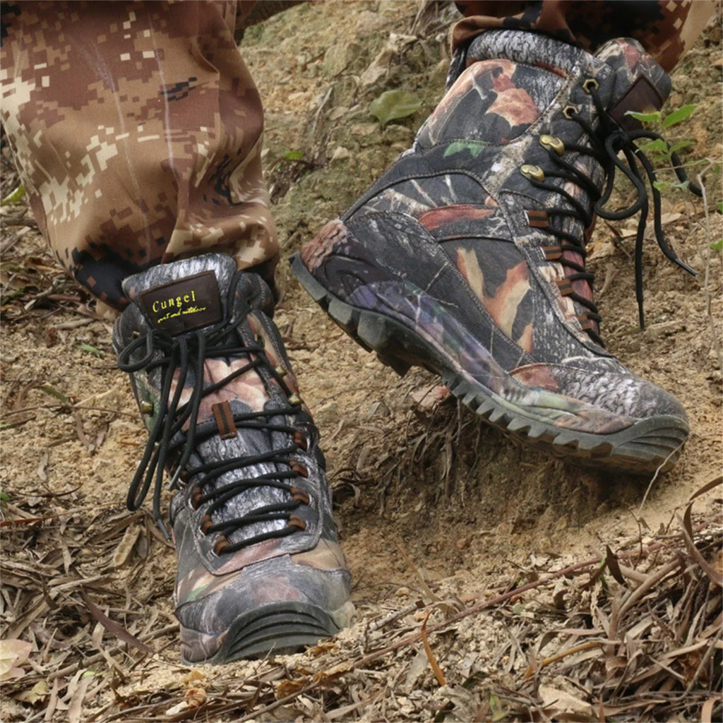 Men's High Top Camouflage Hunting Boots Breathable Tactical Shoes Outdoor Hiking Wear-Resistant Waterproof Mountaineering Boots