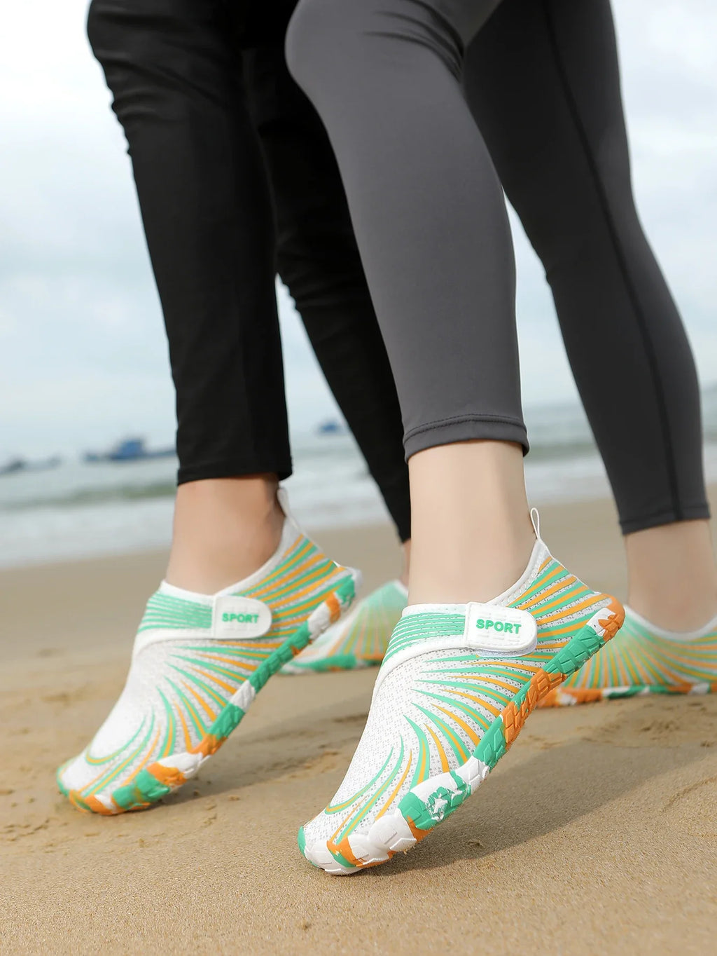 Water Shoes for Men Women Barefoot Quick-Dry Aqua Sock Outdoor Athletic Sport Shoes for Kayaking Boating Hiking Surfing Walking